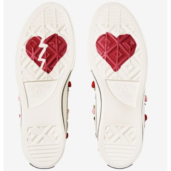 🌹Converse Chuck 70 Valentine 3D Rose Embroidered Hi 6 Men's Beige Heart A10637C - Picture 5 of 11